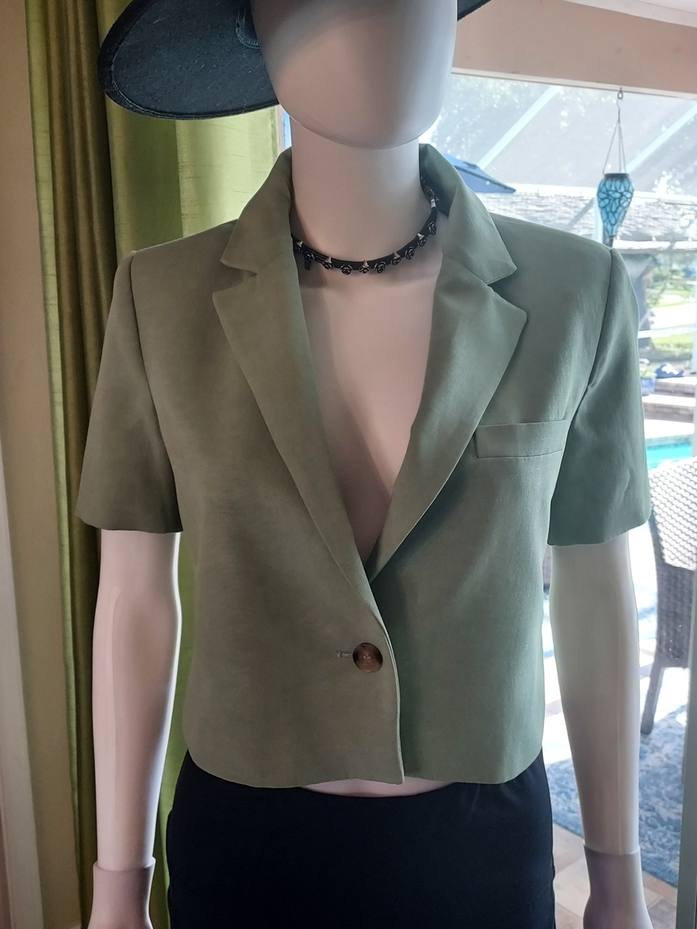 Zara Olive Green Short-Sleeve Cropped Bolero Style Blazer: Sz M